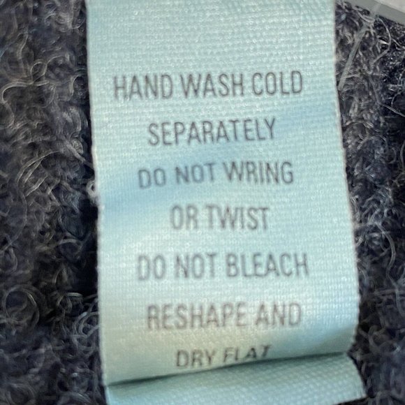 Marsh Landing Hand Knit Crew Snowflake Wool Blend Sweater Charcoal Gray M - Picture 12 of 12